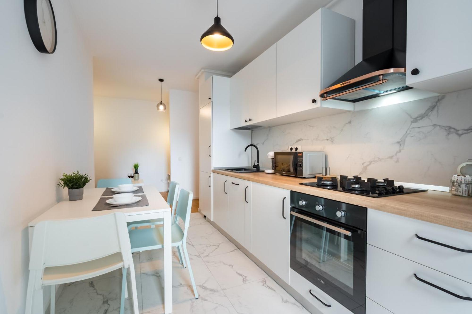 Papini'S Apartment -Apartment With Big Terrace Bucureşti Ngoại thất bức ảnh