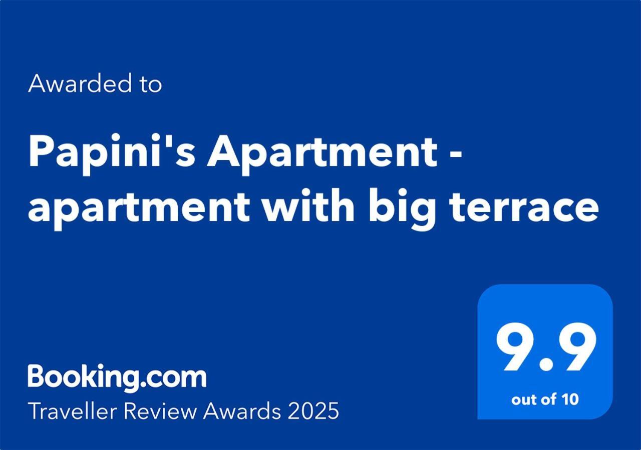 Papini'S Apartment -Apartment With Big Terrace Bucureşti Ngoại thất bức ảnh